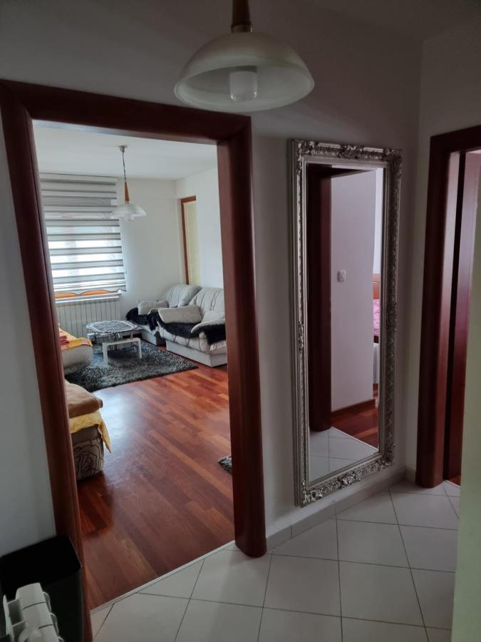 Deluxe Apartment Lv Жабляк Экстерьер фото